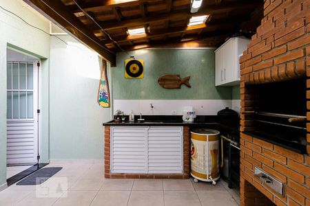 Casa à venda com 130m², 3 quartos e 2 vagasChurrasqueira