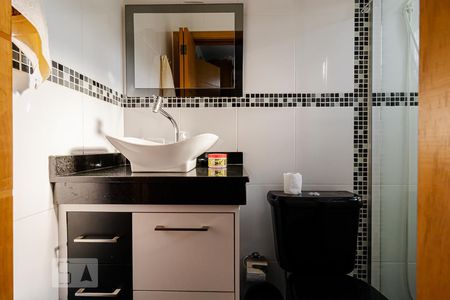 Casa à venda com 130m², 3 quartos e 2 vagasBanheiro da Suíte 3