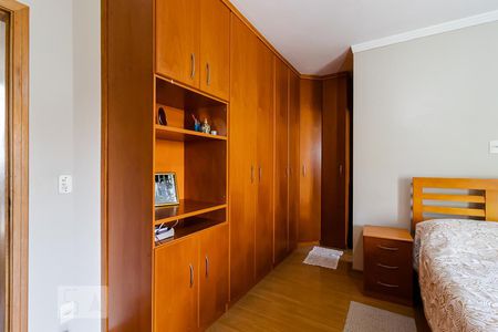 Casa à venda com 130m², 3 quartos e 2 vagasSuíte 2