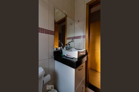 Casa à venda com 130m², 3 quartos e 2 vagasBanheiro da Suíte 1