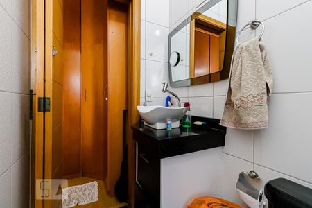 Casa à venda com 130m², 3 quartos e 2 vagasBanheiro da Suíte 2