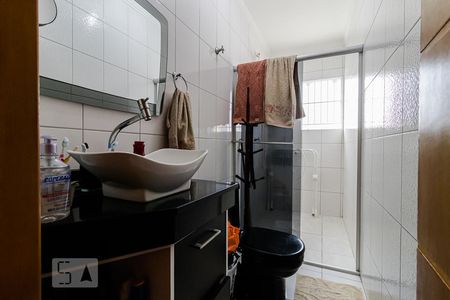 Casa à venda com 130m², 3 quartos e 2 vagasBanheiro da Suíte 2
