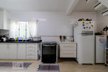Casa à venda com 130m², 3 quartos e 2 vagasCozinha