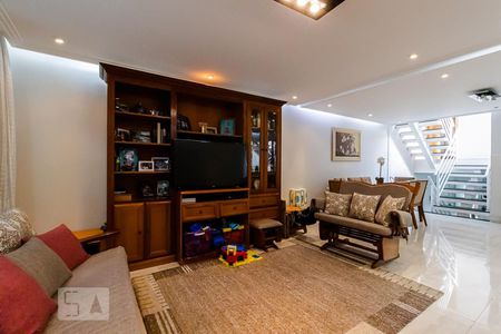 Sala de casa à venda com 3 quartos, 130m² em Jardim Maria Estela, São Paulo