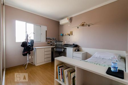 Casa à venda com 130m², 3 quartos e 2 vagasSuíte 1