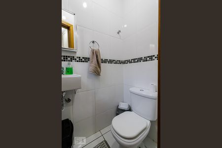 Casa à venda com 130m², 3 quartos e 2 vagasBanheiro de Serviço