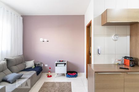 Sala/Cozinha de apartamento para alugar com 2 quartos, 43m² em Vila Domitila, São Paulo