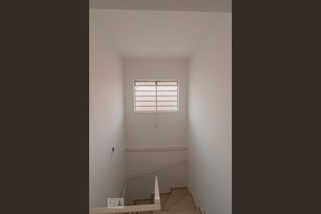 Casa à venda com 135m², 3 quartos e 2 vagasHall