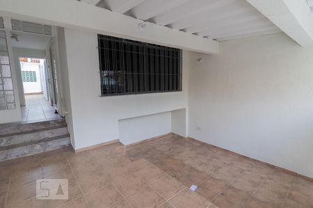 Casa à venda com 135m², 3 quartos e 2 vagasGaragem