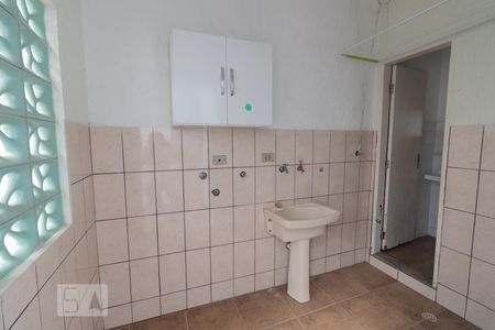 Casa à venda com 135m², 3 quartos e 2 vagasÁrea de serviço