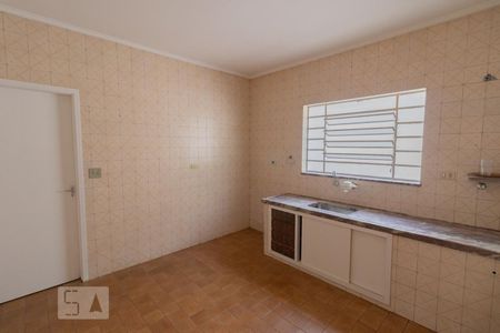 Casa à venda com 135m², 3 quartos e 2 vagasCozinha