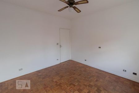 Casa à venda com 135m², 3 quartos e 2 vagasDormitório 2