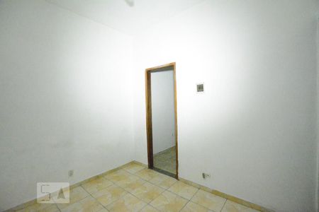 Sala de apartamento para alugar com 1 quarto, 60m² em Olaria, Rio de Janeiro