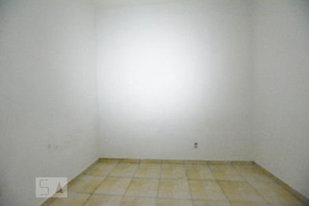 Quarto 1 de apartamento para alugar com 1 quarto, 60m² em Olaria, Rio de Janeiro
