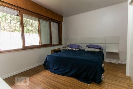 Casa de condomínio à venda com 188m², 3 quartos e 2 vagasSuíte 