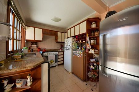 Cozinha de casa de condomínio à venda com 4 quartos, 177m² em Ipanema, Porto Alegre