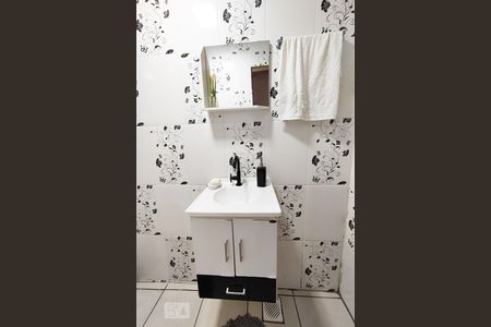 Lavabo de casa à venda com 3 quartos, 150m² em Igara, Canoas