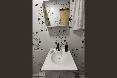 Lavabo de casa à venda com 3 quartos, 150m² em Igara, Canoas