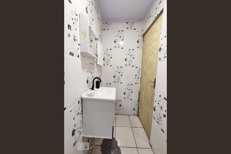 Lavabo de casa à venda com 3 quartos, 150m² em Igara, Canoas