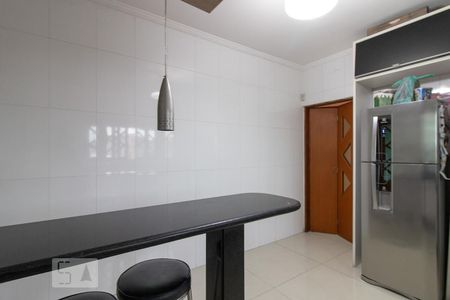 Casa à venda com 180m², 2 quartos e 5 vagasCozinha