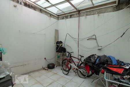 Casa à venda com 180m², 2 quartos e 5 vagasÁrea de Serviço / Terraço