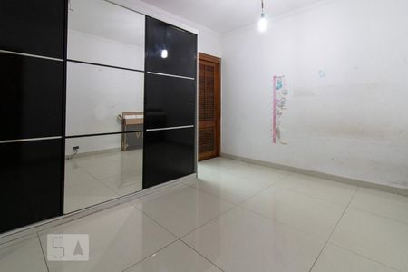 Casa à venda com 180m², 2 quartos e 5 vagasQuarto 2