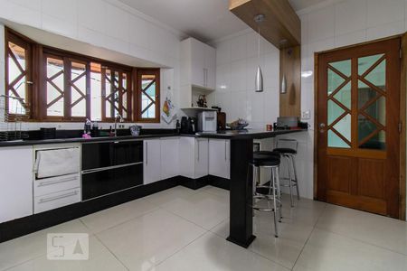 Casa à venda com 180m², 2 quartos e 5 vagasCozinha