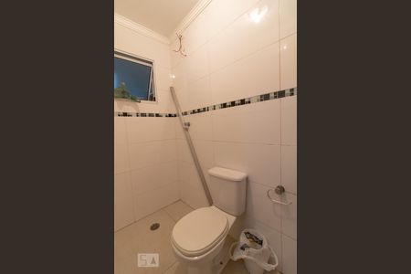 Casa à venda com 180m², 2 quartos e 5 vagasBanheiro Externo