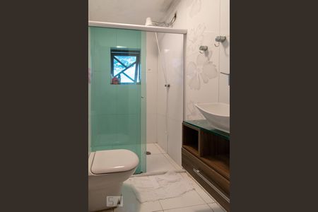 Casa à venda com 180m², 2 quartos e 5 vagasBanheiro