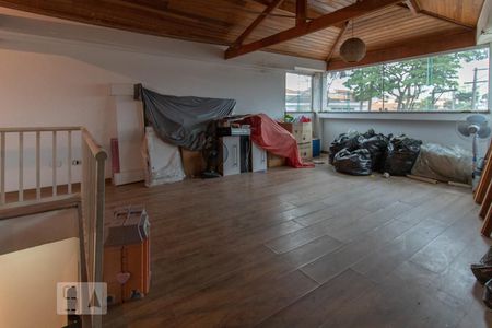 Casa à venda com 180m², 2 quartos e 5 vagasSótão