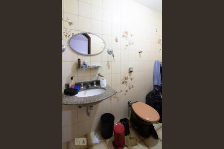 Banheiro da Suíte de casa à venda com 4 quartos, 300m² em Vila Augusta, Guarulhos