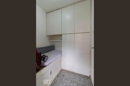 Apartamento para alugar com 133m², 3 quartos e 2 vagasQuarto de Serviço