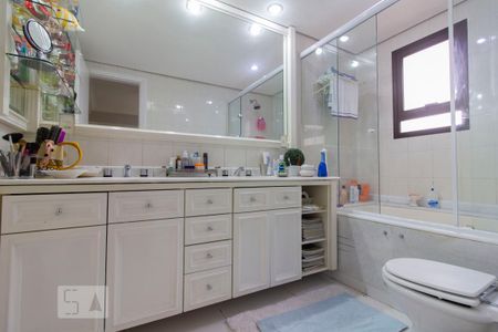 Apartamento para alugar com 133m², 3 quartos e 2 vagasBanheiro da suíte 1