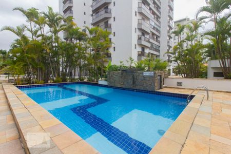 Apartamento para alugar com 133m², 3 quartos e 2 vagasÁrea comum - Piscina