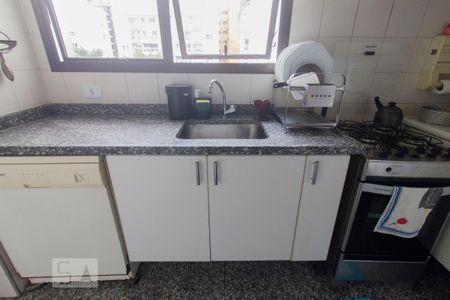 Apartamento para alugar com 133m², 3 quartos e 2 vagasPia