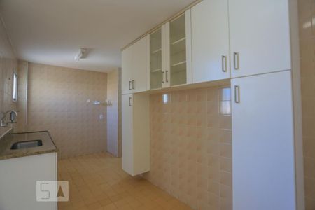 Apartamento à venda com 86m², 2 quartos e 1 vagaCozinha