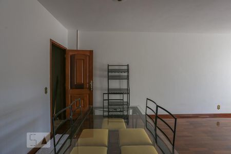 Apartamento à venda com 86m², 2 quartos e 1 vagaSala
