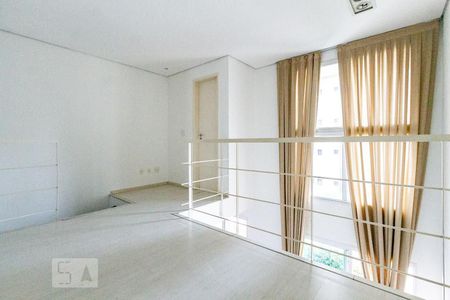 Studio para alugar com 42m², 1 quarto e 1 vaga Studio para alugar com 42m², 1 quarto e 1 vagaQuarto