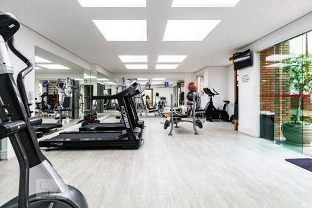 Studio para alugar com 42m², 1 quarto e 1 vaga Studio para alugar com 42m², 1 quarto e 1 vagaAcademia