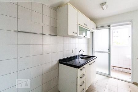 Studio para alugar com 42m², 1 quarto e 1 vaga Studio para alugar com 42m², 1 quarto e 1 vagaCozinha