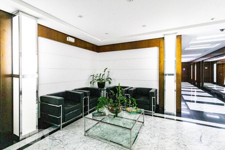 Studio para alugar com 42m², 1 quarto e 1 vaga Studio para alugar com 42m², 1 quarto e 1 vagaHall