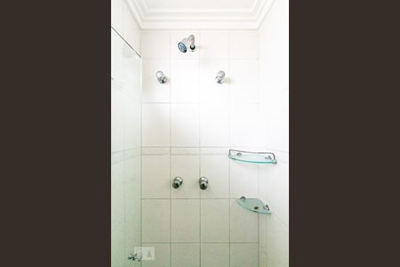 Studio para alugar com 42m², 1 quarto e 1 vaga Studio para alugar com 42m², 1 quarto e 1 vagaBanheiro