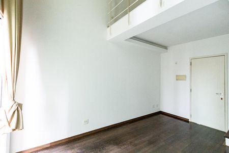 Sala de kitnet/studio para alugar com 1 quarto, 42m² em Paraíso, São Paulo