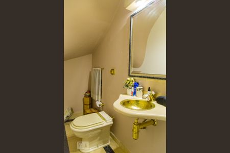 Lavabo de casa para alugar com 3 quartos, 160m² em Parque Jabaquara, São Paulo