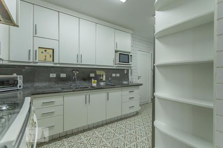 Apartamento para alugar com 130m², 3 quartos e 1 vagaCozinha