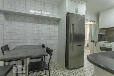 Apartamento para alugar com 130m², 3 quartos e 1 vagaCozinha