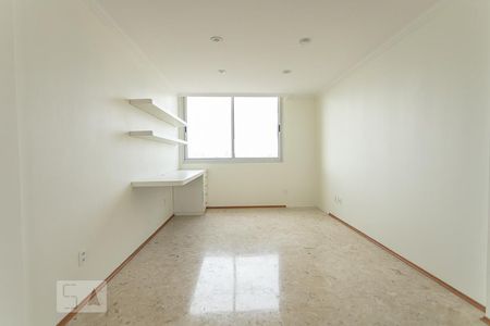 Sala de apartamento para alugar com 3 quartos, 120m² em Perdizes, São Paulo