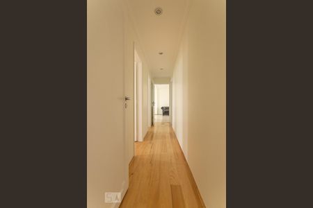 Apartamento para alugar com 130m², 3 quartos e 1 vagaCorredor
