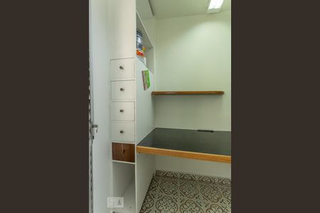 Apartamento para alugar com 130m², 3 quartos e 1 vagaQuarto de Serviço