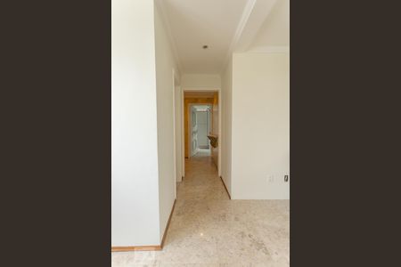 Corredor de apartamento para alugar com 3 quartos, 120m² em Perdizes, São Paulo